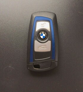 Localizzatore nascosto miniaturizzato chiavi auto BMW - Mini